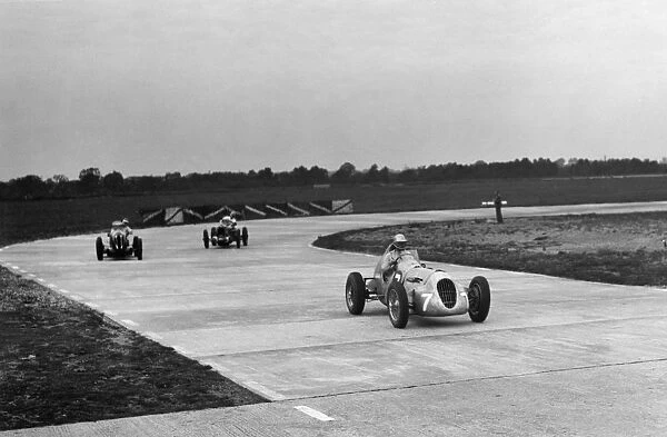 Appleton Special Racing single seater, Rapier Special and MG on the Campbell Circuit at Brooklands