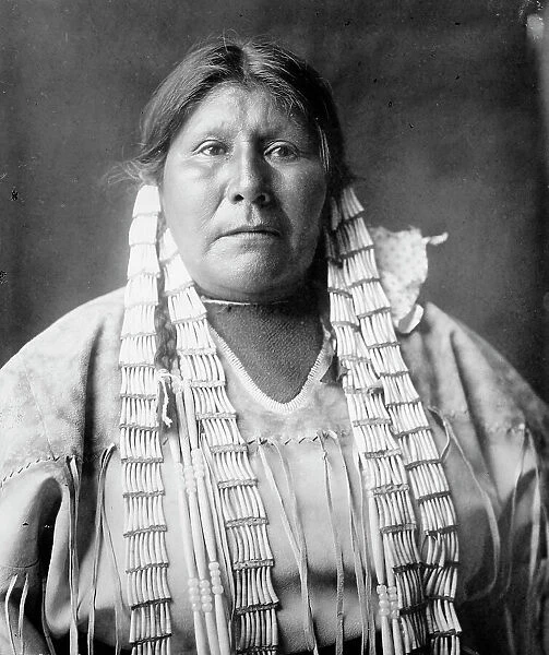 Arikara woman, 1908, c1908. Creator: Edward Sheriff Curtis