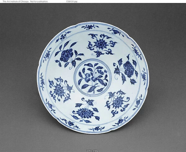 Blue and White Floral Bowl, Ming dynasty (1368-1644), Xuande reign (1426-1435)