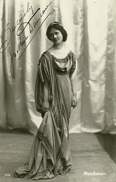 Dancer Isadora Duncan, c. 1906
