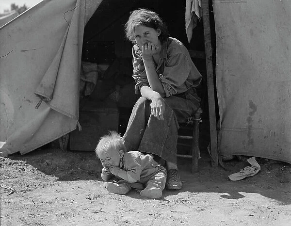 Eighteen year-old mother from Oklahoma, now a California migrant, 1937. Creator: Dorothea Lange