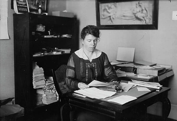 Helen Kenyon, 13 Apr 1918. Creator: Bain News Service