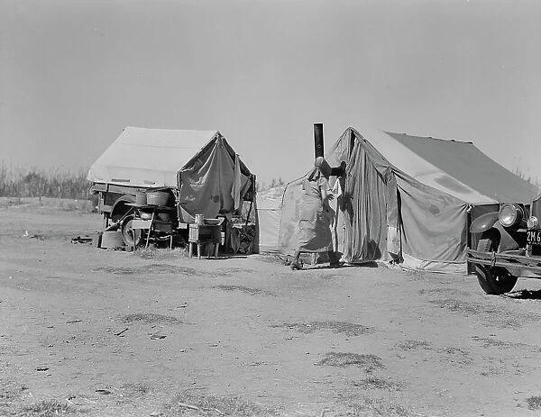 Home of a dust bowl refugee in California, Imperial County, California, 1937. Creator: Dorothea Lange