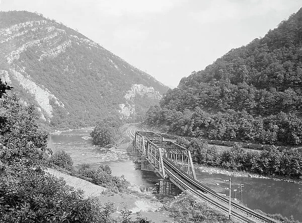 Iron Mountains & water gap near Clifton Forge, Clifton Forge, Va. between 1900 and 1910. Creator: Unknown. Iron Mountains & water gap near Clifton Forge, Clifton Forge, Va. between 1900 and 1910. Creator: Unknown