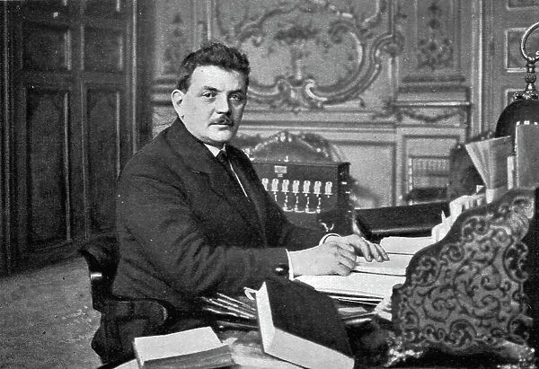 Le nouveau ministre des Travaux publics, des Transports et du Ravitaillement, M.Herriot, 1916. Creator: Jean Clair-Guyot