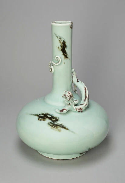 Long-Necked Vase with Encircling Dragon, Qing dynasty, Qianlong reign mark and period