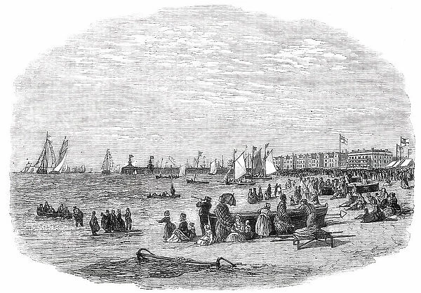 The Lowestoft Regatta - drawn by Duncan, 1850. Creator: Unknown