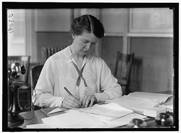 Mary Van Gleck, between 1913 and 1918. Creator: Harris & Ewing. Mary Van Gleck, between 1913 and 1918. Creator: Harris & Ewing