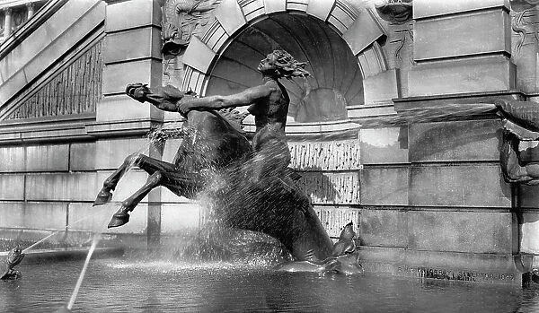 Neptune's Fountain, Library of Congress, Washington, D.C. c.between 1910 and 1920. Creator: Unknown