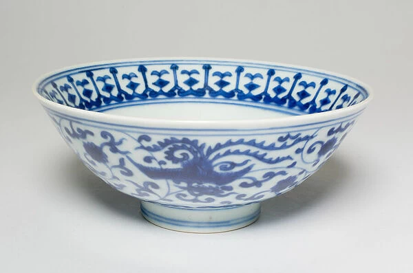 One of a Pair of Blue and White Phoenix Bowls, Ming dynasty, Wanli reign (1572-1620)