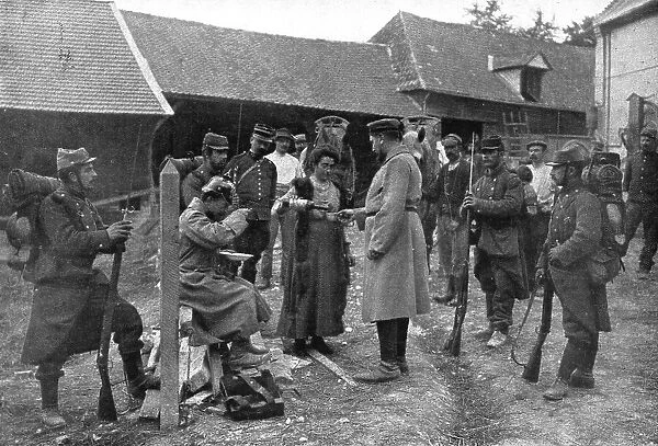 Premiers Prisonniers Allemands, 1914. Creator: Unknown