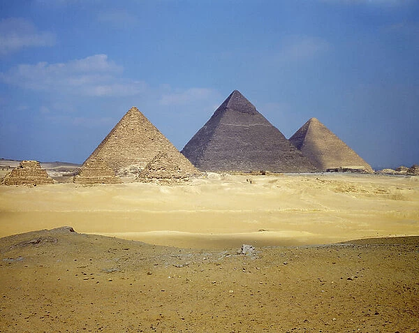 Pyramids, Giza, Egypt, 1984. Creator: Ethel Davies