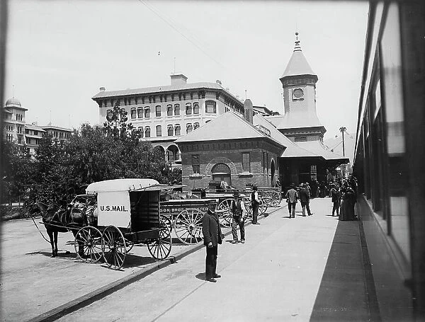 Railway station, Pasadena, between 1900 and 1906. Creator: Unknown