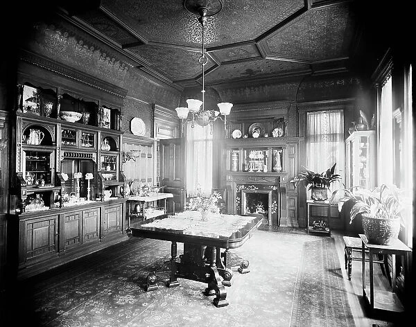 Residence of Mrs. H.C. Parke, dining room, Detroit, Mich. between 1900 and 1910. Creator: Unknown