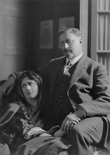 Singer, Paris E. Mr. and Isadora Duncan, portrait photograph, 1916 Sept. 30. Creator: Arnold Genthe