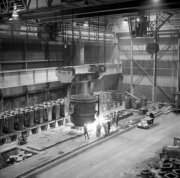 Teeming (pouring) molten iron, Park Gate Iron & Steel Co, Rotherham, South Yorkshire, 1964