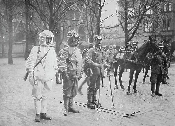 Uniform of German Snowshoe Battalion, between c1915 and c1920. Creator: Bain News Service
