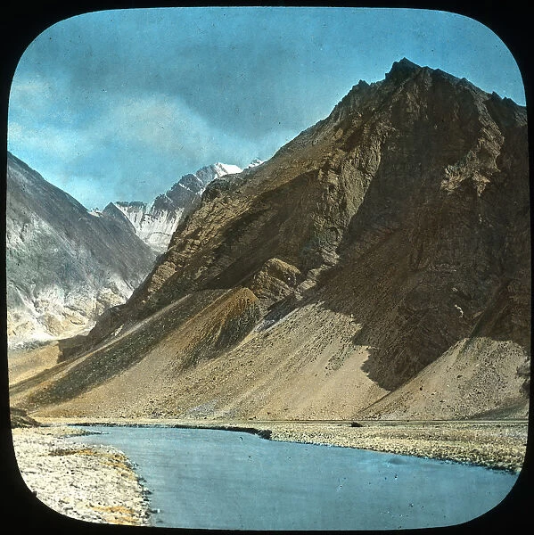 Upper course of the Indus River, Kashmir, India, late 19th or early 20th century