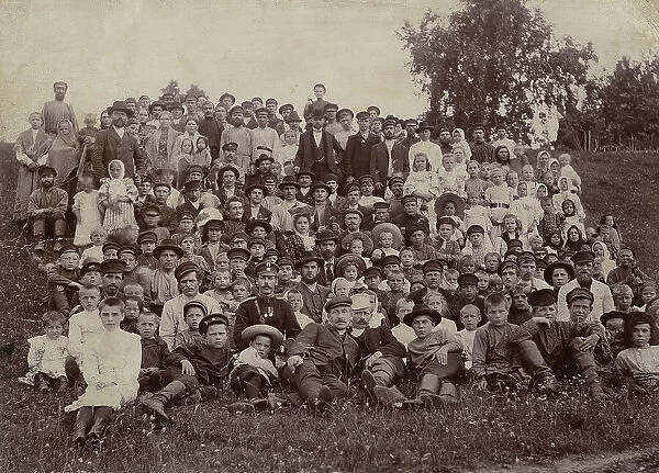 Workers and residents of the Znamensky glass factory village, 1909. Creator: S. Ia. Mamontov