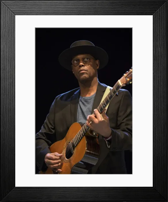 Framed Print : Eric Bibb, 2017. Artist: Alan John Ainsworth Framed Print : Eric Bibb, 2017. Artist: Alan John Ainsworth
