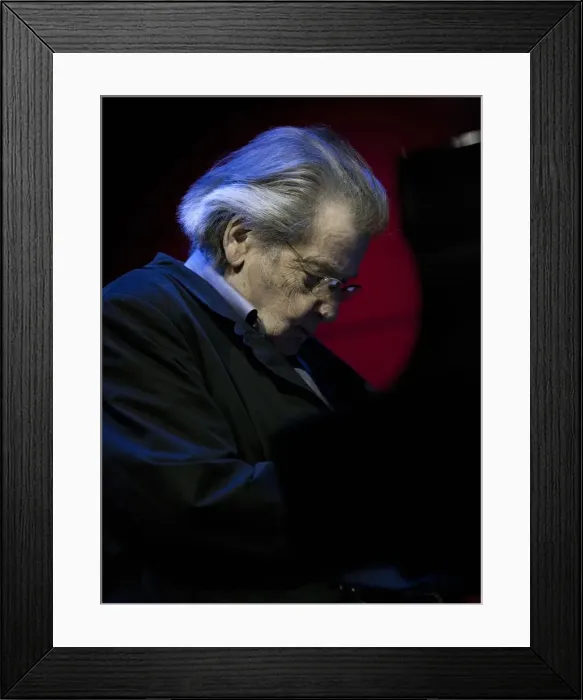 Framed Print : Stan Tracey, 2010. Artist: Alan John Ainsworth Framed Print : Stan Tracey, 2010. Artist: Alan John Ainsworth