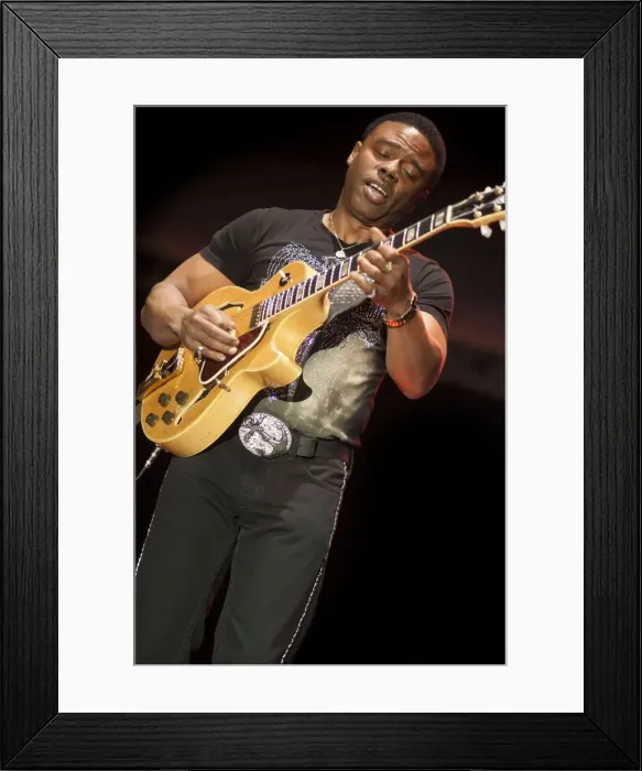 Framed Print : Norman Brown, 2010. Artist: Alan John Ainsworth Framed Print : Norman Brown, 2010. Artist: Alan John Ainsworth