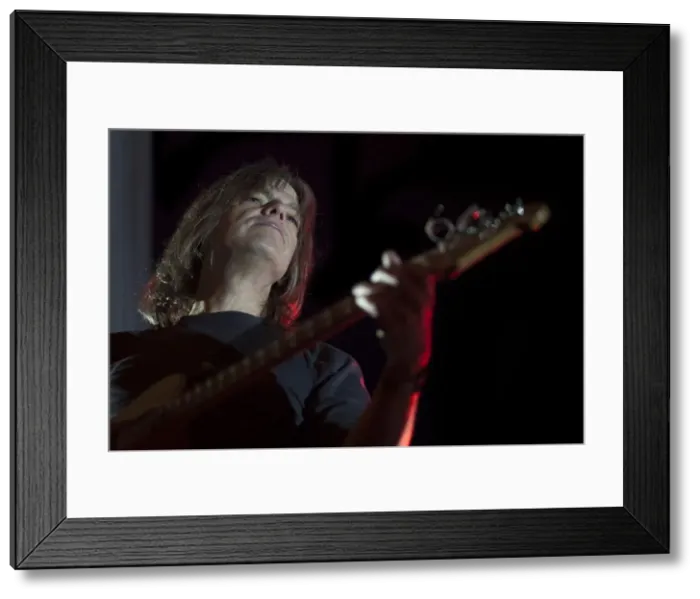 Framed Print : Mike Stern, 2013. Artist: Alan John Ainsworth Framed Print : Mike Stern, 2013. Artist: Alan John Ainsworth