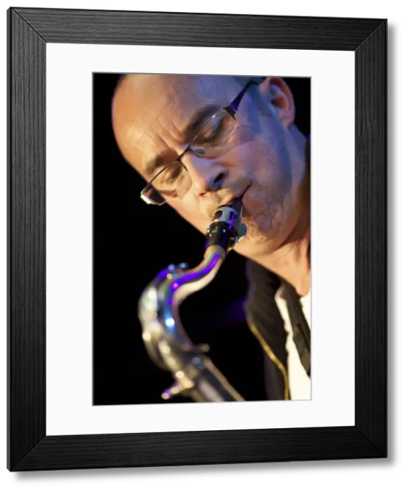 Framed Print : Julian Arguilles, 2011. Artist: Alan John Ainsworth Framed Print : Julian Arguilles, 2011. Artist: Alan John Ainsworth