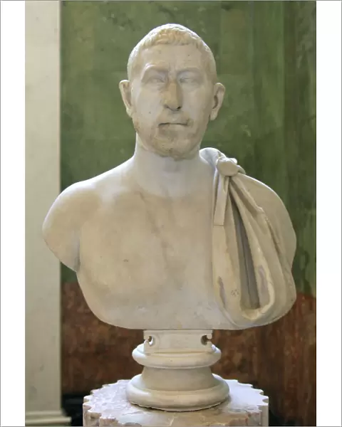 Portrait bust of a Roman, first half of 3rd century
