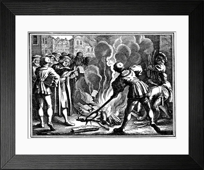 Framed Print : Martin Luther burning the Papal Bull, 1520 Framed Print : Martin Luther burning the Papal Bull, 1520