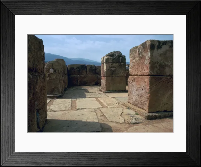 Framed Print : Pillar-crypt of the Minoan Royal palace at Mallia, Bronze Age Framed Print : Pillar-crypt of the Minoan Royal palace at Mallia, Bronze Age
