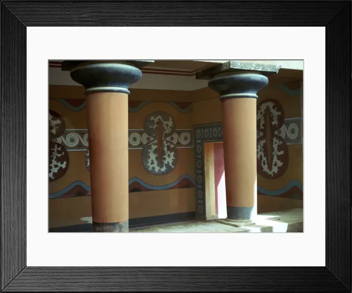 Framed Print : Fresco of shields in the grand stairway at Knossos, 18th century BC Framed Print : Fresco of shields in the grand stairway at Knossos, 18th century BC