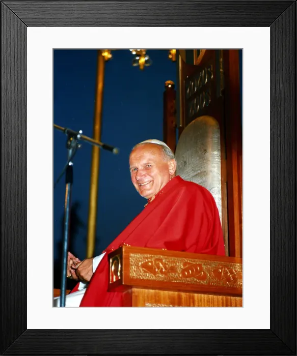 Framed Print : Pope John Paul II Framed Print : Pope John Paul II