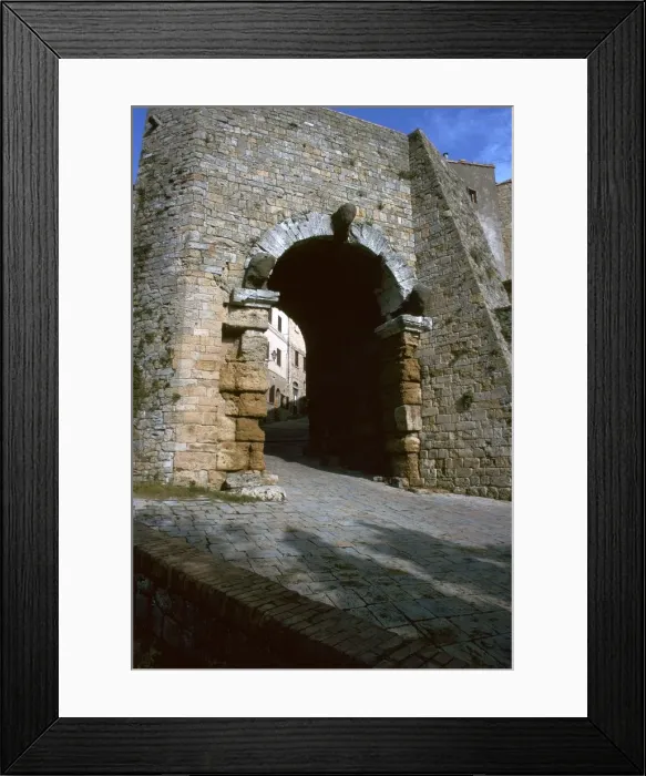 Framed Print : The Etruscan Arch in Volterra, 4th century BC Framed Print : The Etruscan Arch in Volterra, 4th century BC