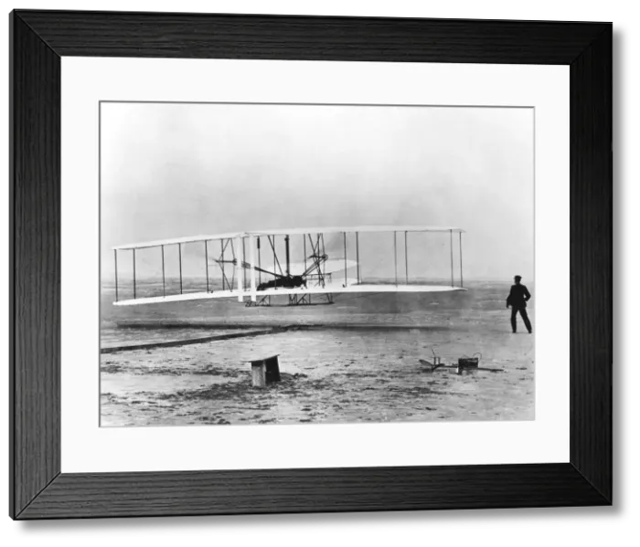 Framed Print : Wilbur and Orville Wright and the first powered flight, North Carolina, December 17 1903 Framed Print : Wilbur and Orville Wright and the first powered flight, North Carolina, December 17 1903