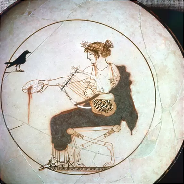 Apollo offering a libation to the raven, kylix, 5th century BC