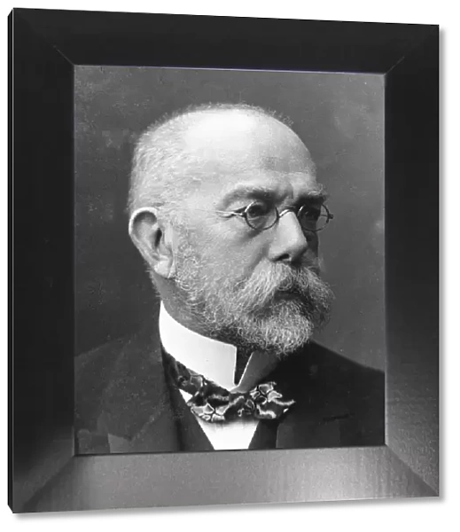 Robert Koch (1843-1910), German bacteriologist and physician