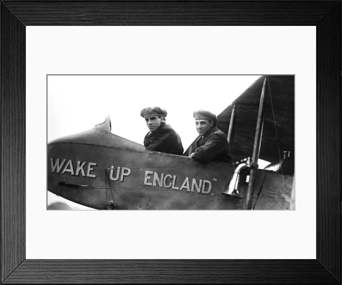 Framed Print : Graham White (left) and RT Gates, British pioneer aviators Framed Print : Graham White (left) and RT Gates, British pioneer aviators
