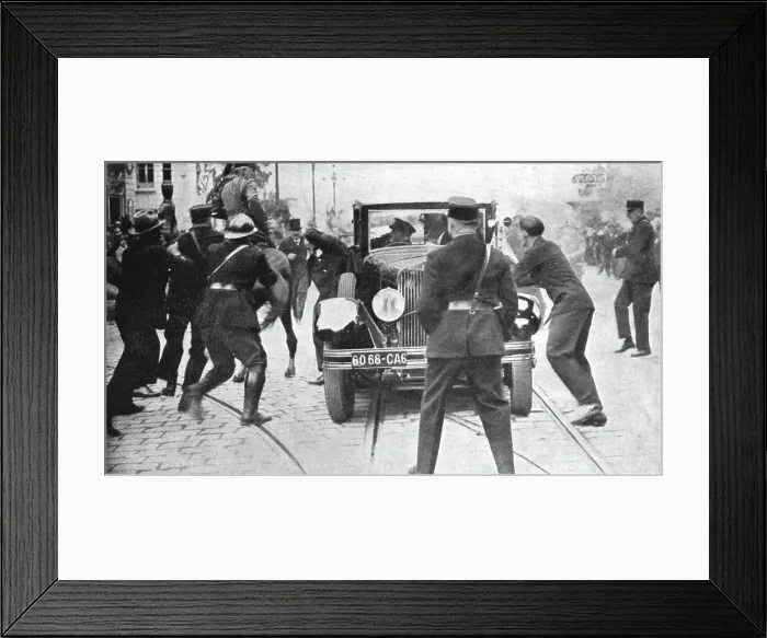 Framed Print : The assassination of Alexander I, King of Yugoslavia, Marseilles, France, 9 October 1934 Framed Print : The assassination of Alexander I, King of Yugoslavia, Marseilles, France, 9 October 1934