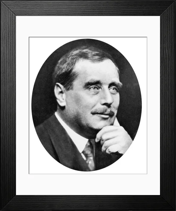 Framed Print : HG Wells (1865-1946), English novelist, writer and popular historian, c1925 Framed Print : HG Wells (1865-1946), English novelist, writer and popular historian, c1925