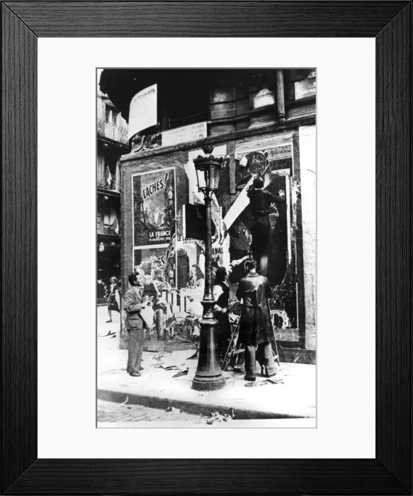 Framed Print : Billboard with men putting up propaganda posters, Paris, World War II, 1939-1945 Framed Print : Billboard with men putting up propaganda posters, Paris, World War II, 1939-1945
