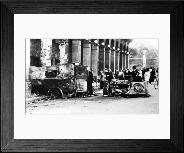 Framed Print : Burned out vehicles in the Rue de Castiglione, liberation of Paris, 25 August 1944 Framed Print : Burned out vehicles in the Rue de Castiglione, liberation of Paris, 25 August 1944