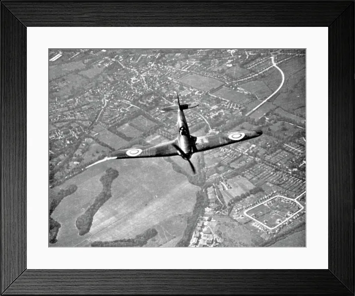 Framed Print : Hawker Hurricane in flight, Battle of Britain, World War II, 1940 Framed Print : Hawker Hurricane in flight, Battle of Britain, World War II, 1940