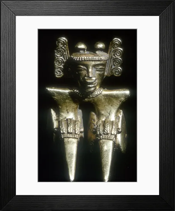 Framed Print : Gold Pre-Columbian seated figure, Quimbaya, Colombia, pre 14th-15th century Framed Print : Gold Pre-Columbian seated figure, Quimbaya, Colombia, pre 14th-15th century
