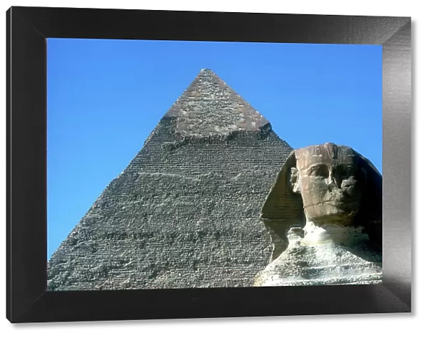 The Sphinx and Pyramid of Khafre (Chephren), Giza, Egypt, 4th Dynasty, 26th century BC