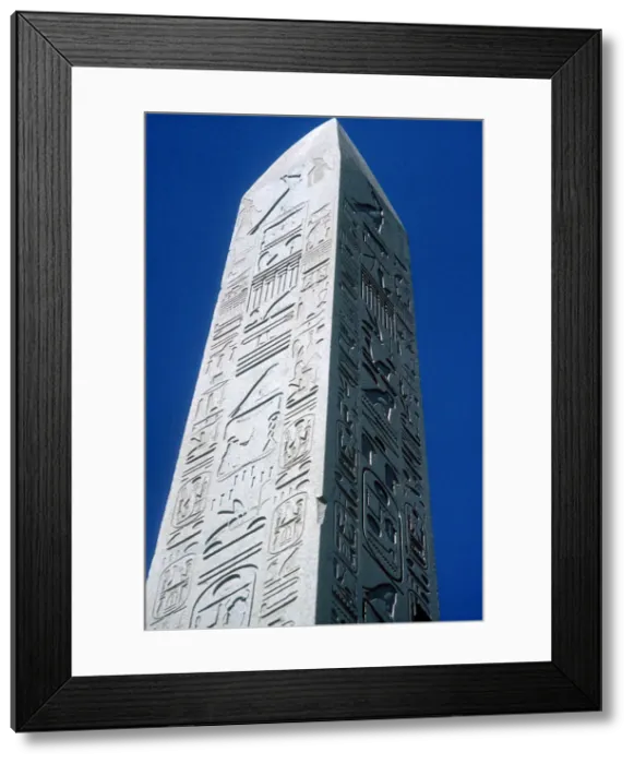 Framed Print : Obelisk of Queen Hatshepsut viewed from ground, Temple of Amun, Karnak, Egypt, c1503-c1483 BC Framed Print : Obelisk of Queen Hatshepsut viewed from ground, Temple of Amun, Karnak, Egypt, c1503-c1483 BC
