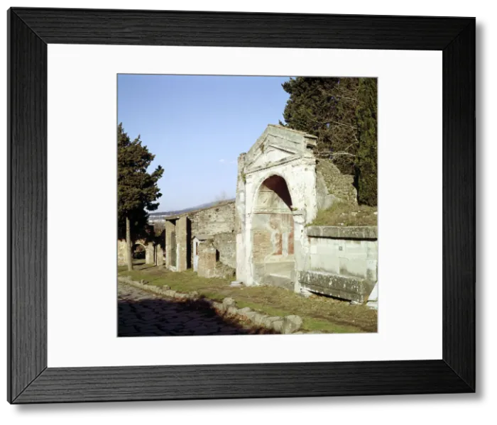 Framed Print : Street of the Tombs on the edge of Pompeii, Italy Framed Print : Street of the Tombs on the edge of Pompeii, Italy