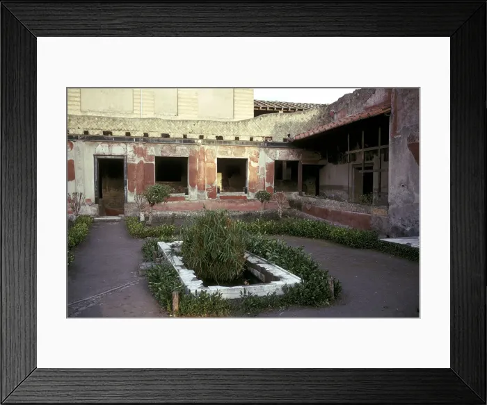 Framed Print : Garden in the courtyard of the Roman Villa, the House of the Stags, Herculaneum, Italy