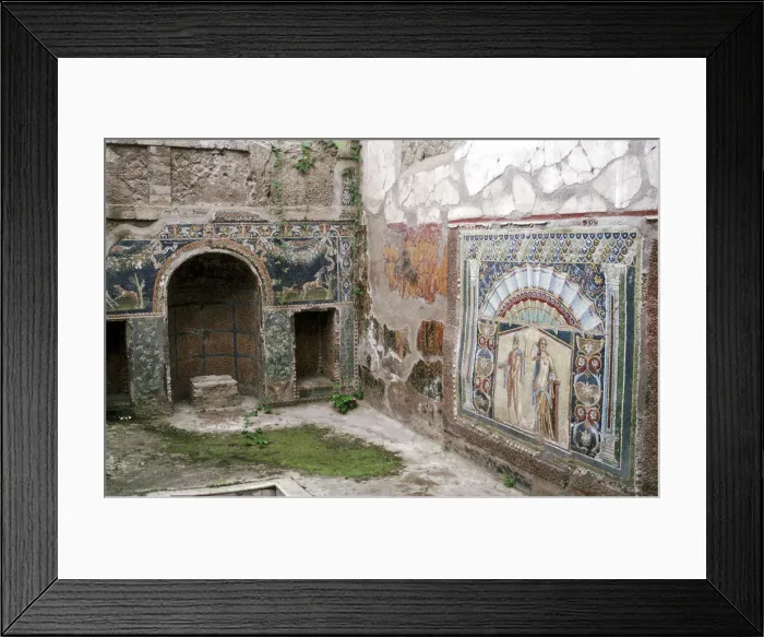 Framed Print : Interior garden-room in the House of Neptune, Herculaneum, Italy Framed Print : Interior garden-room in the House of Neptune, Herculaneum, Italy