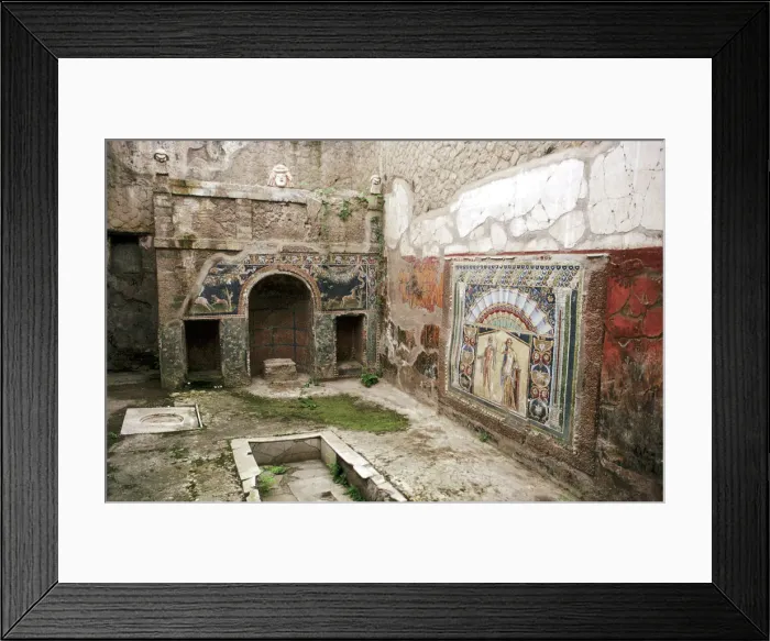 Framed Print : Interior garden-room in the House of Neptune, Herculaneum, Italy Framed Print : Interior garden-room in the House of Neptune, Herculaneum, Italy